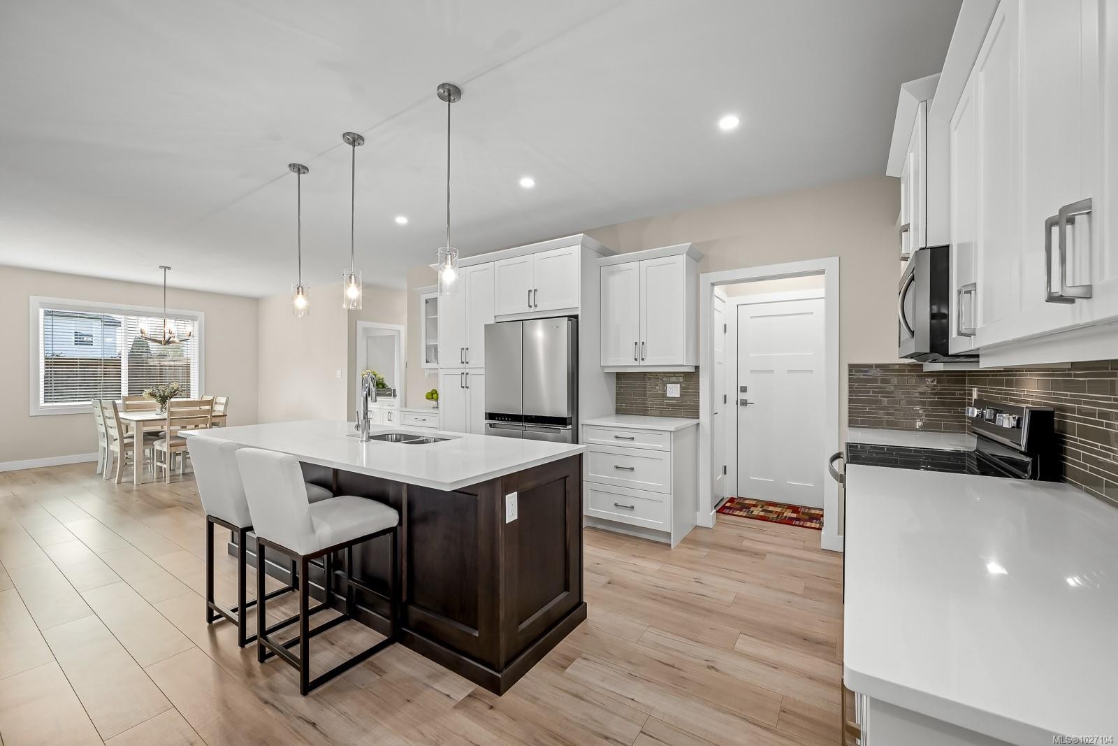 499 Torrence Rd, Comox, BC