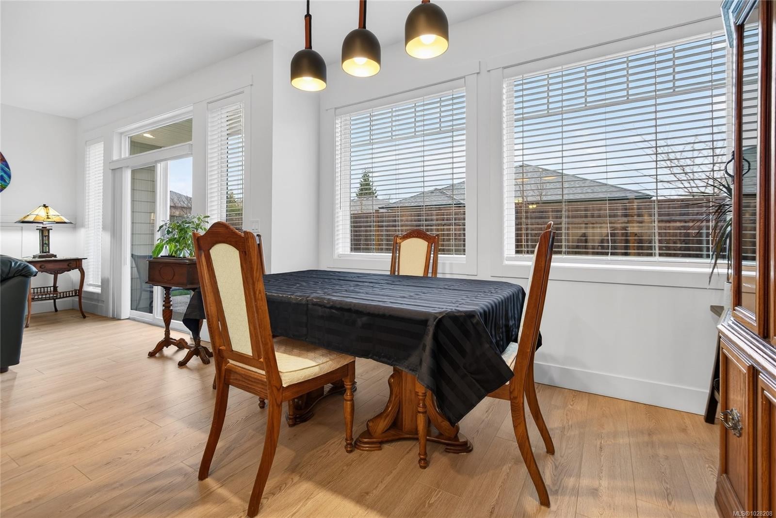 873 Aspen Rd, Comox, BC