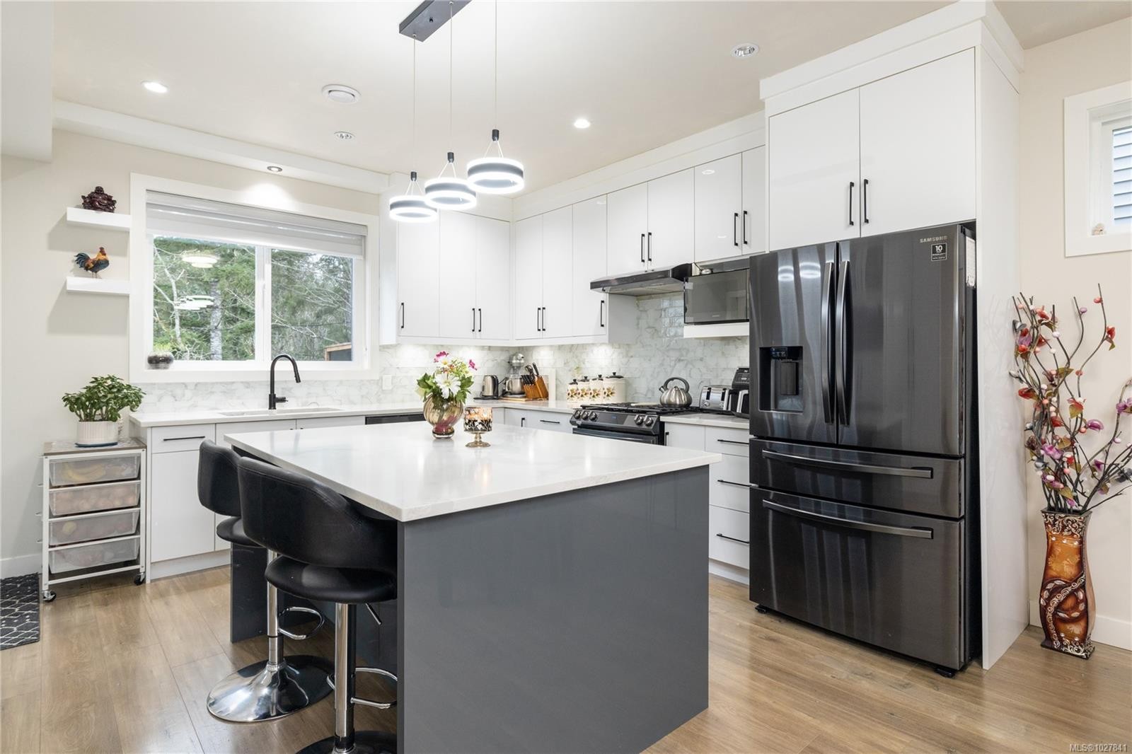 1636 Roberta Rd South, Nanaimo, BC