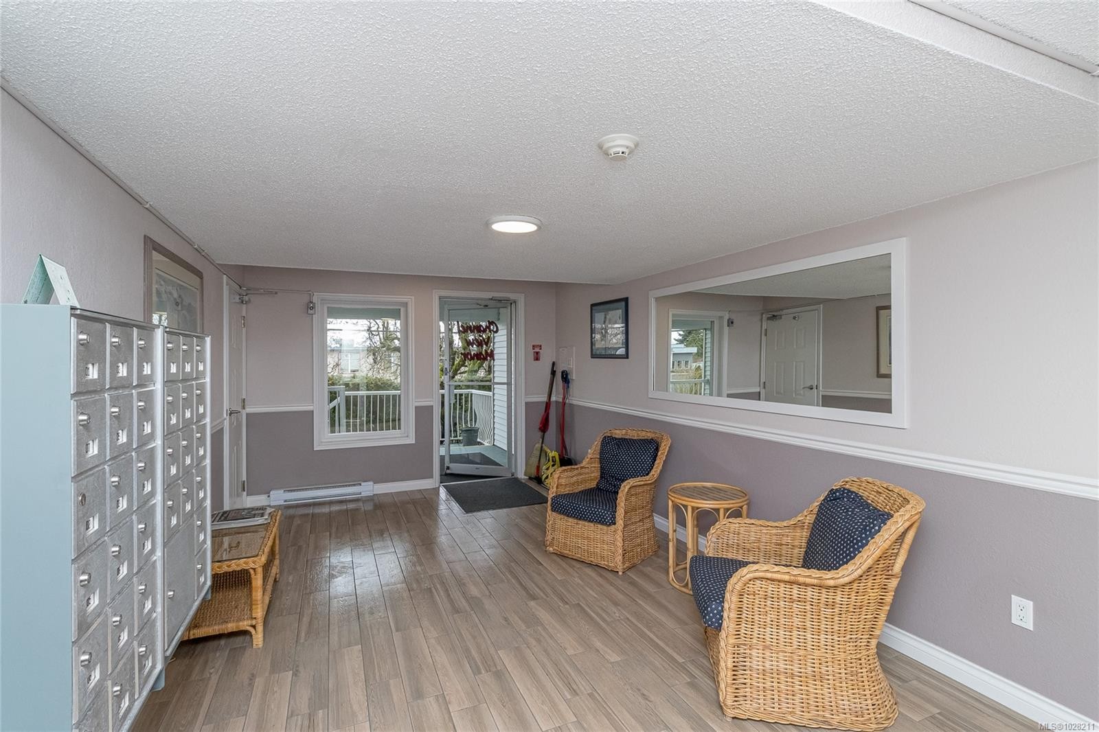 101-9942 Daniel St, Chemainus, BC - Indoor