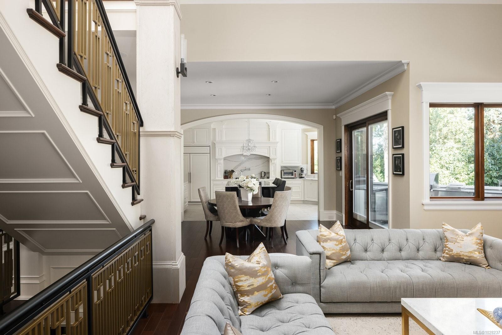 3375 Ripon Rd, Oak Bay, BC