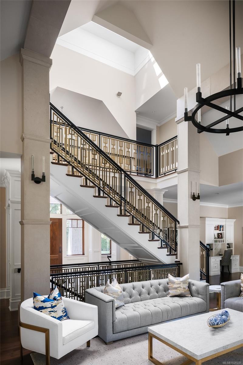 3375 Ripon Rd, Oak Bay, BC