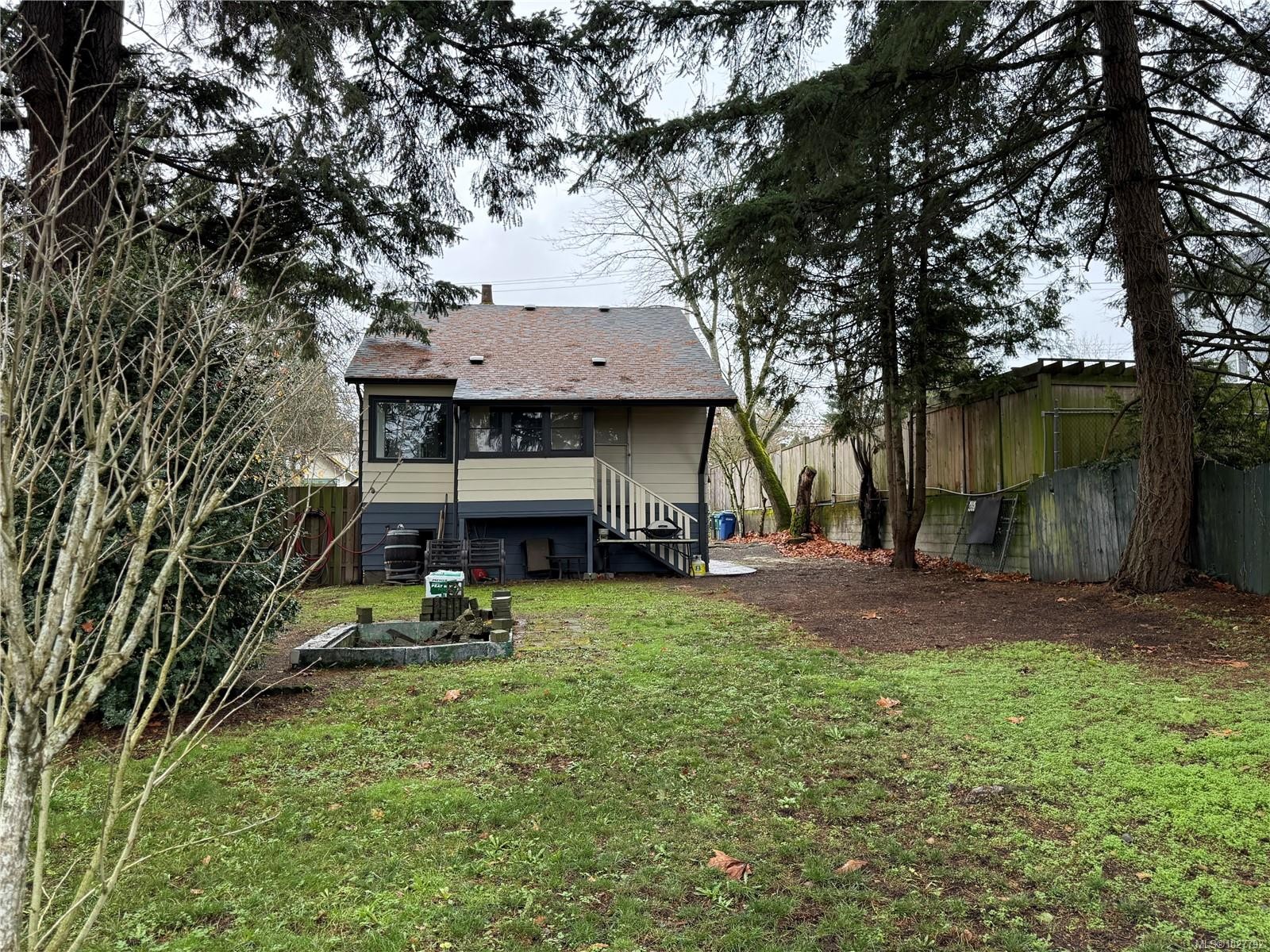 308 Holly Ave, Nanaimo, BC