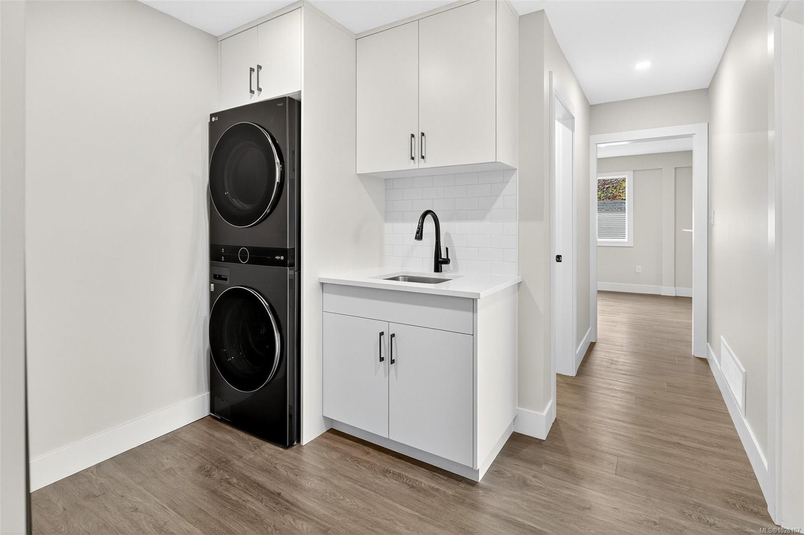 667 Noowick Rd, Mill Bay, BC