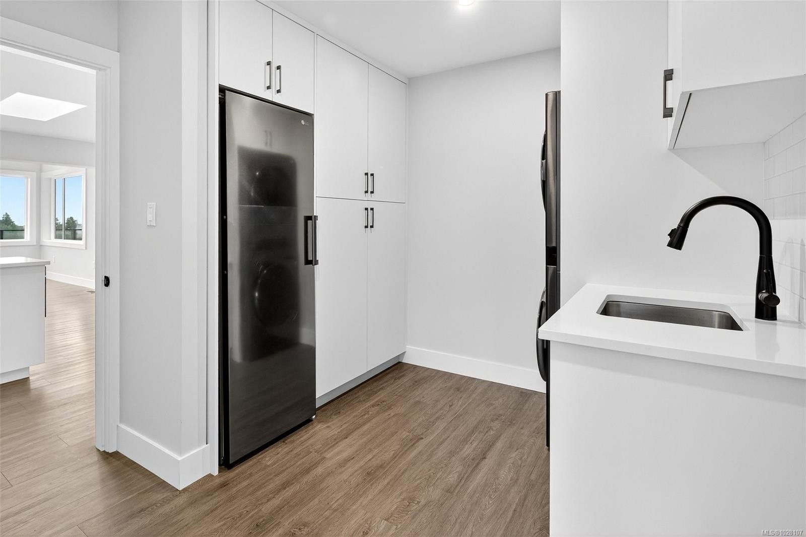 667 Noowick Rd, Mill Bay, BC