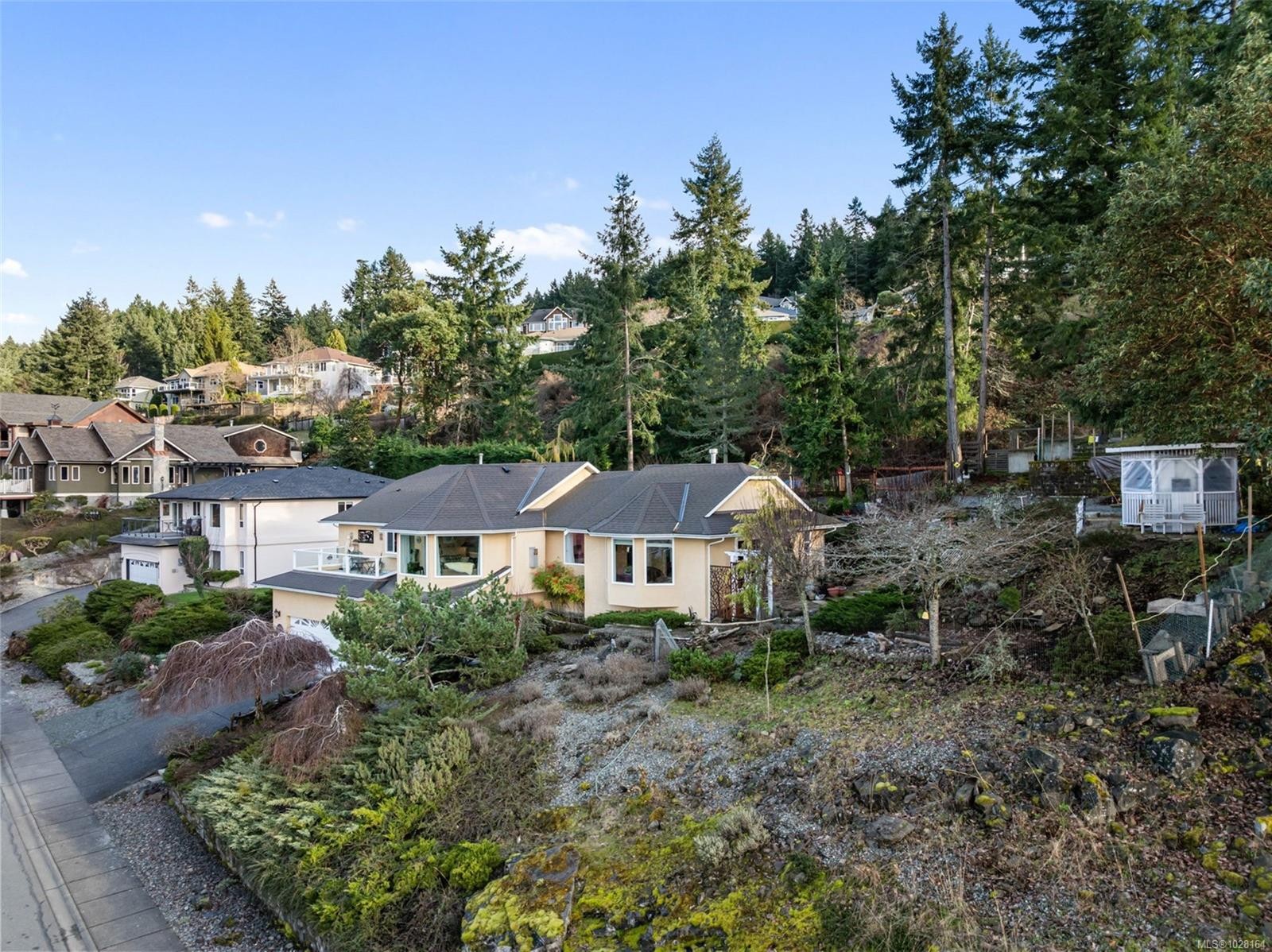 6092 Chippewa Rd, Duncan, BC