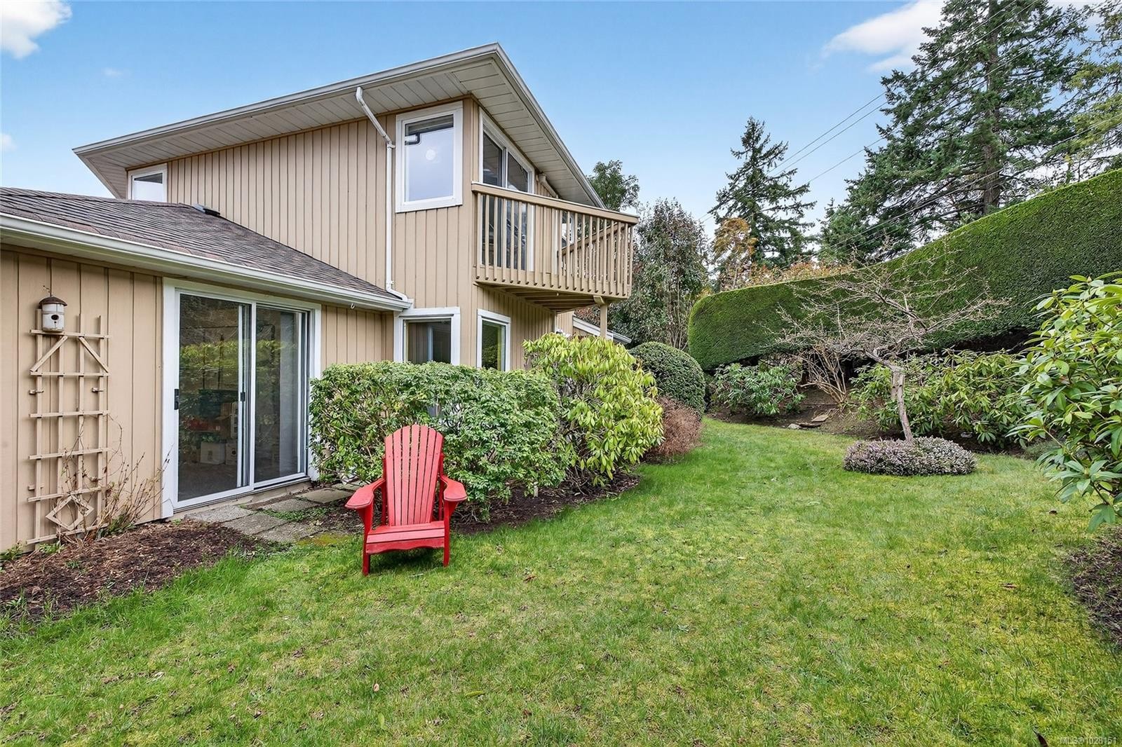 8-130 Corbett Rd, Salt Spring, BC