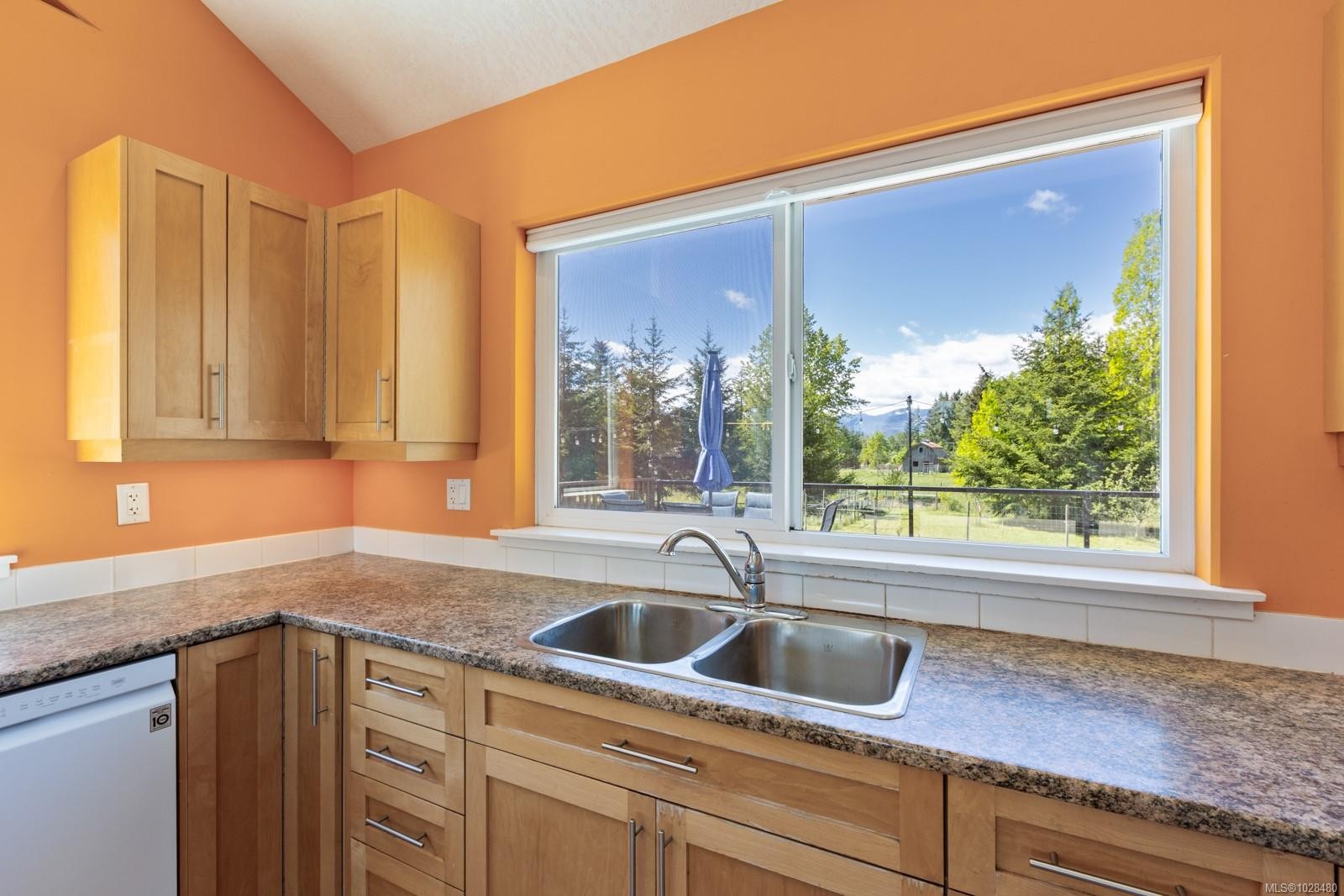 2892 Maridge Rd, Courtenay, BC