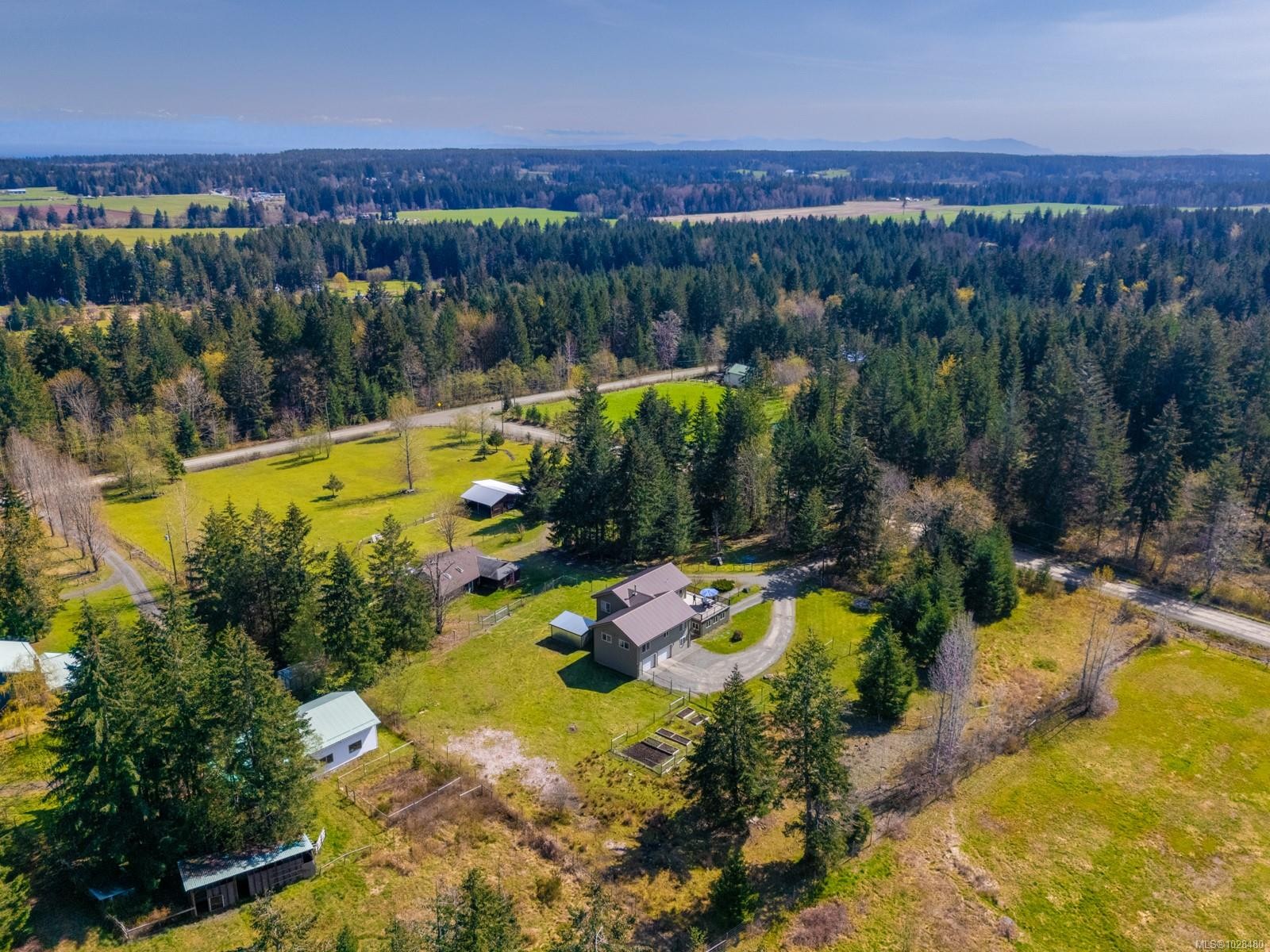 2892 Maridge Rd, Courtenay, BC