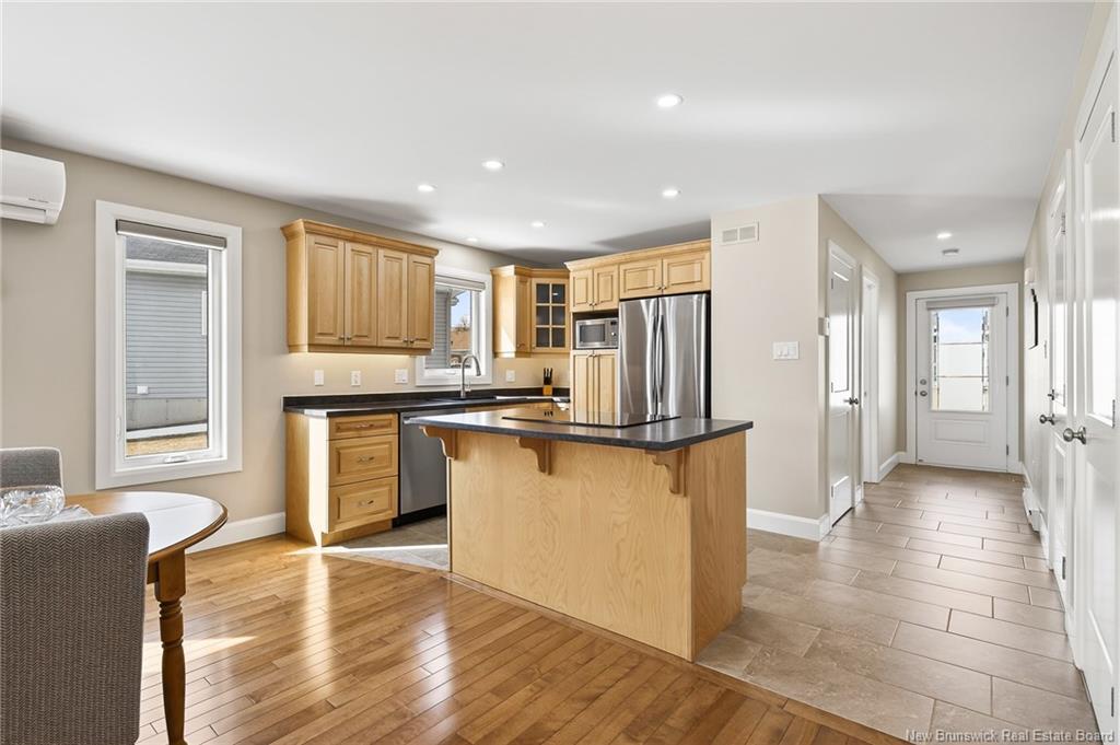 28 Aimé St, Dieppe, NB
