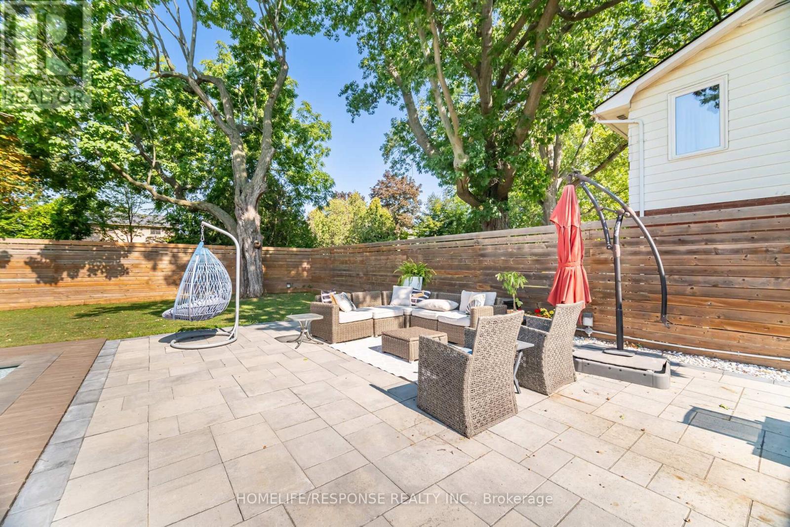 5011 Spruce Avenue, Burlington, ON - Outdoor With Deck Patio Veranda