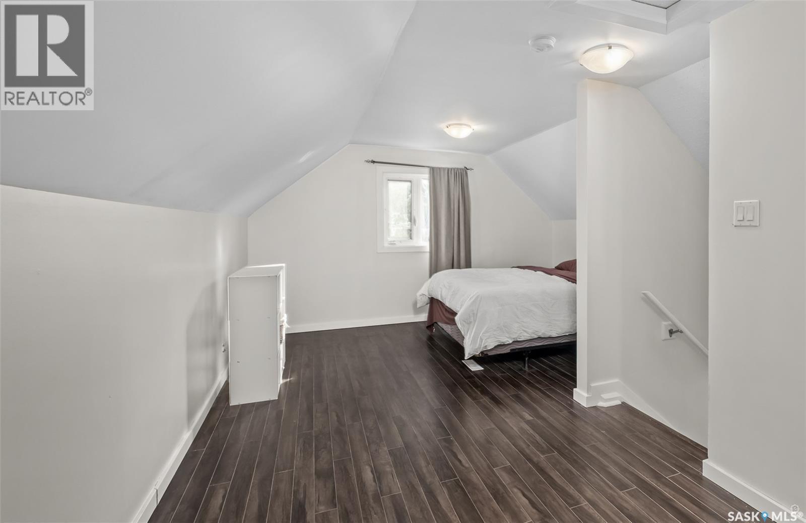 155 24Th Street E, Prince Albert, SK - Indoor