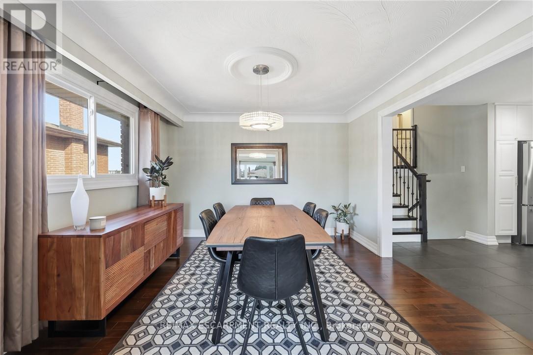 14 Atkins Drive, Hamilton, ON - Indoor Photo Showing Dining Room