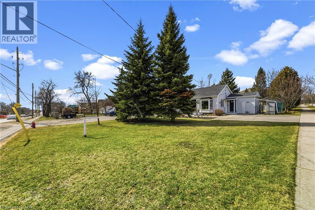 1378 Upper Wellington Street, Hamilton, ON - Outdoor
