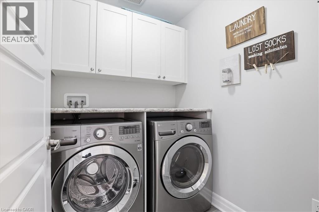 328 Shady Glen Crescent, Kitchener, ON - Indoor Photo Showing Laundry Room