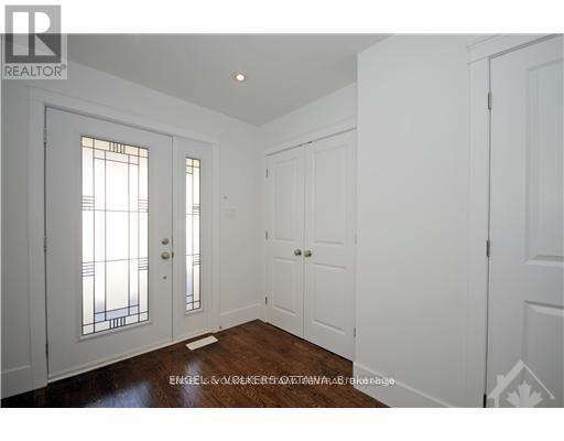 144 Montauk, Ottawa, ON - Indoor Photo Showing Other Room