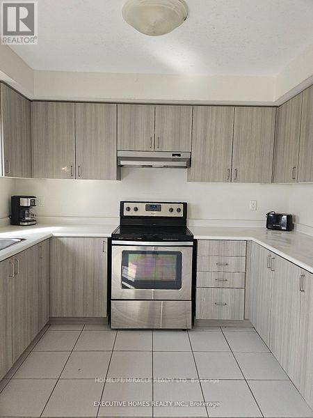 2474 Bromus Path, Oshawa, ON