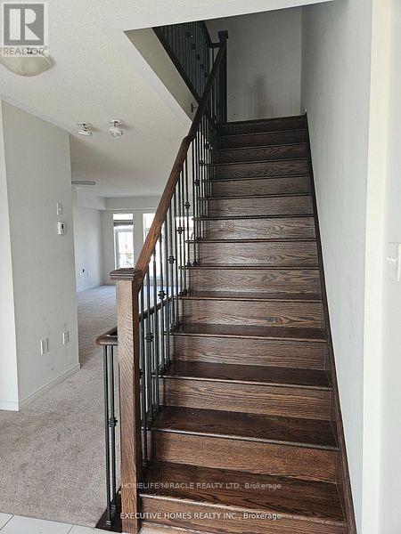 2474 Bromus Path, Oshawa, ON