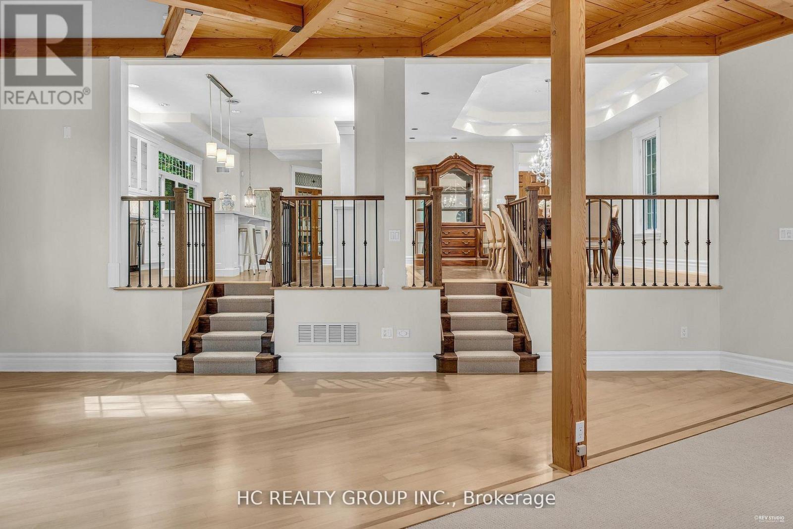 59 Elderberry Trail, Aurora, ON - Indoor Photo Showing Other Room