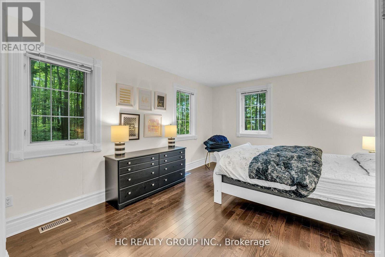 59 Elderberry Trail, Aurora, ON - Indoor Photo Showing Bedroom