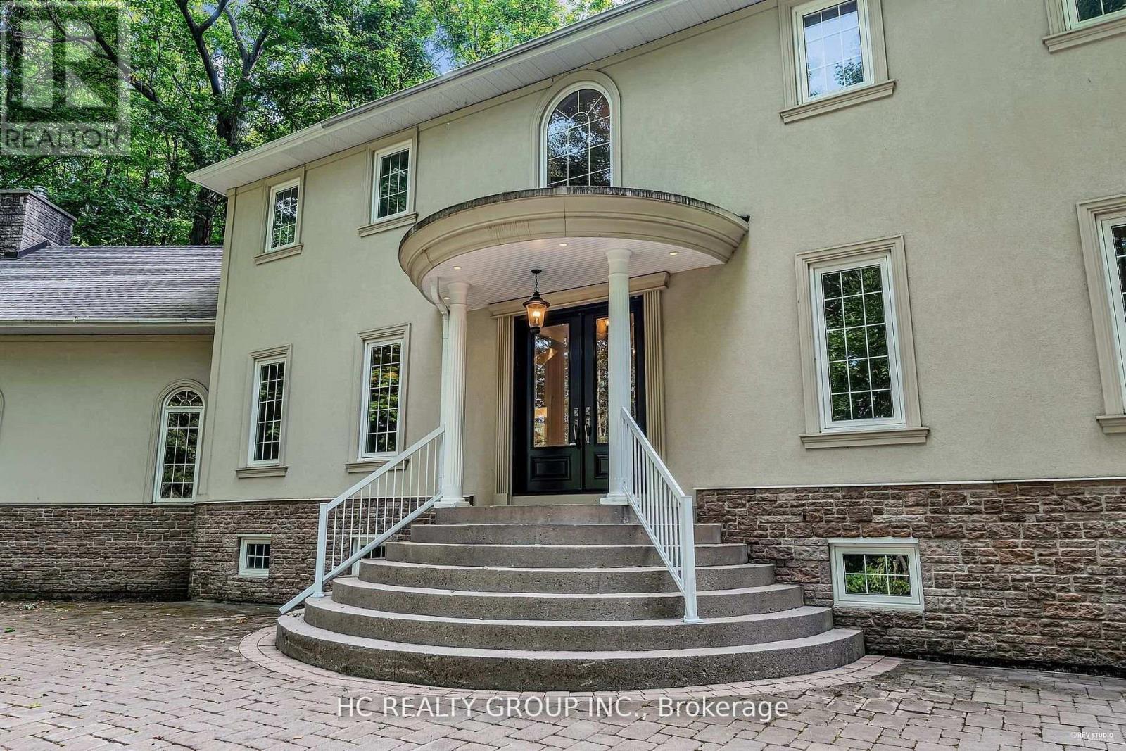 59 Elderberry Trail, Aurora, ON - Outdoor