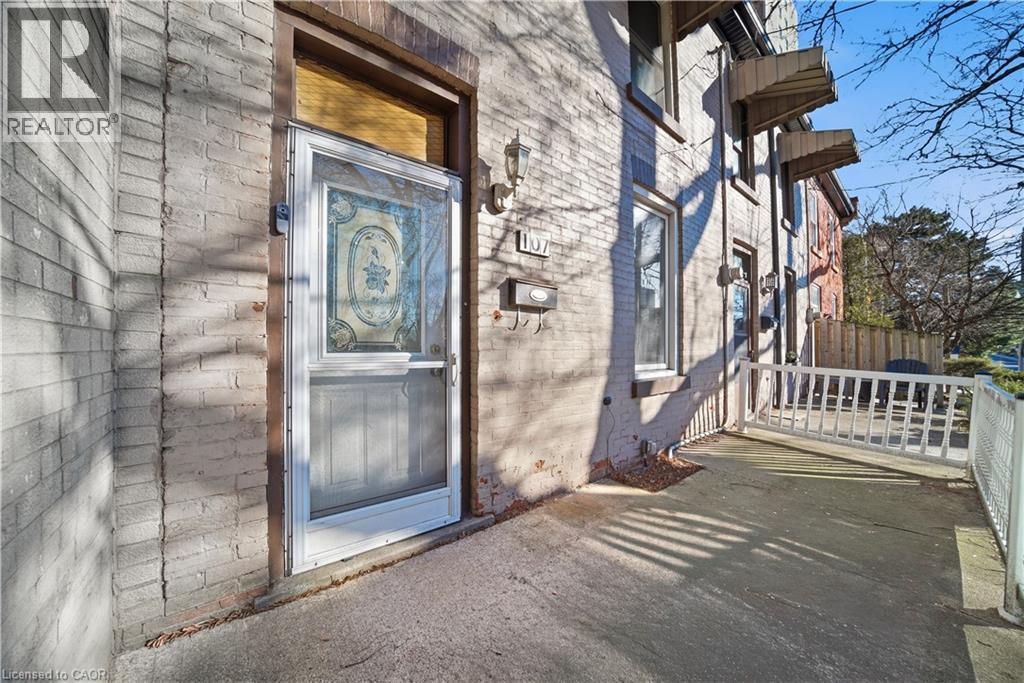 107 Queen Street S, Hamilton, ON - Outdoor