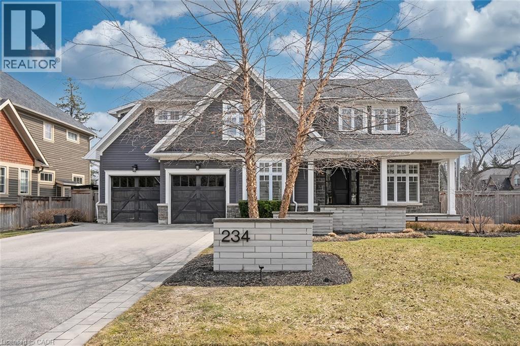 234 Brookfield Avenue, Burlington, ON - Outdoor With Facade