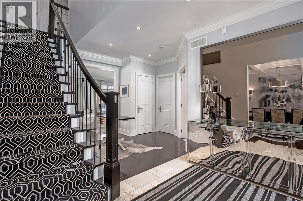 234 Brookfield Avenue, Burlington, ON - Indoor Photo Showing Other Room