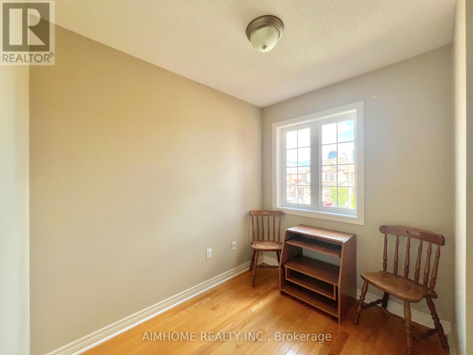 4439 Centretown Way, Mississauga, ON - Indoor Photo Showing Other Room