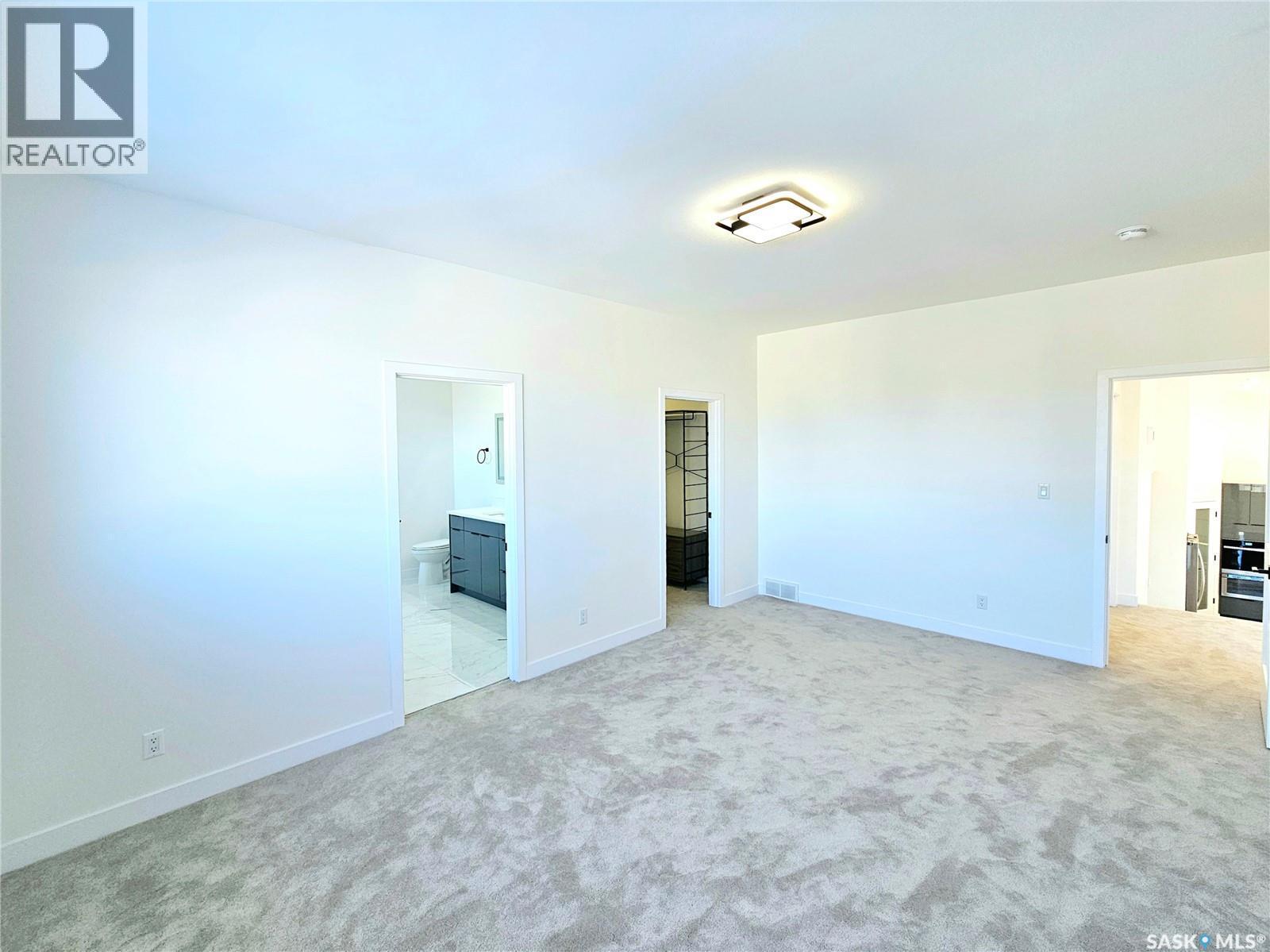 310 Flynn Manor, Saskatoon, SK - Indoor Photo Showing Other Room