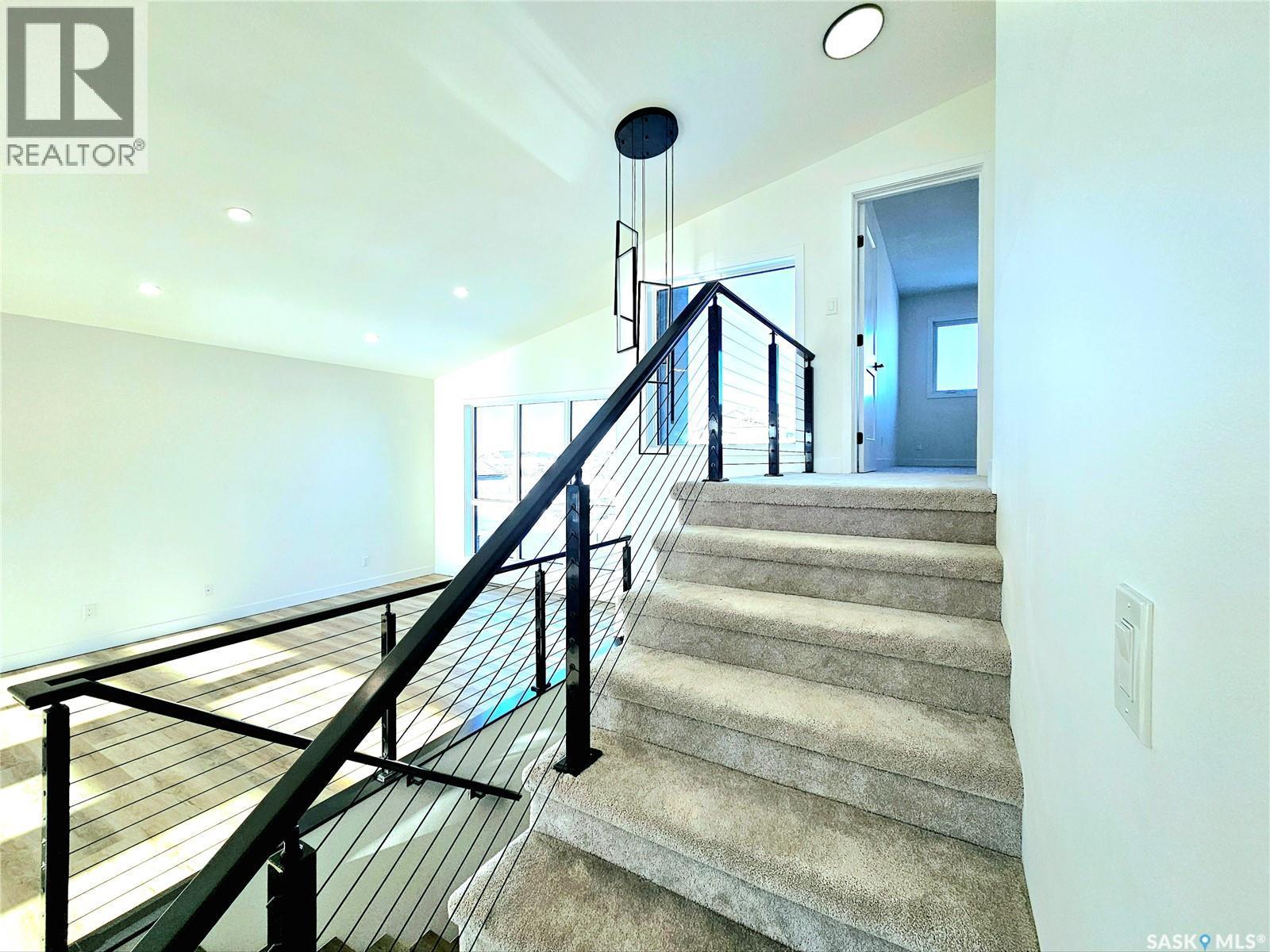 310 Flynn Manor, Saskatoon, SK - Indoor Photo Showing Other Room