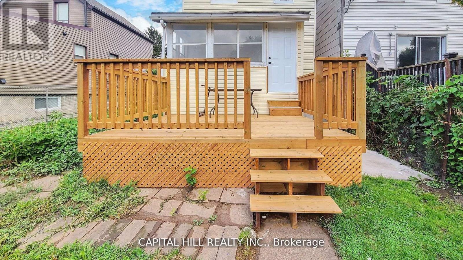 160 Picton Street E, Hamilton, ON - Outdoor With Deck Patio Veranda With Exterior