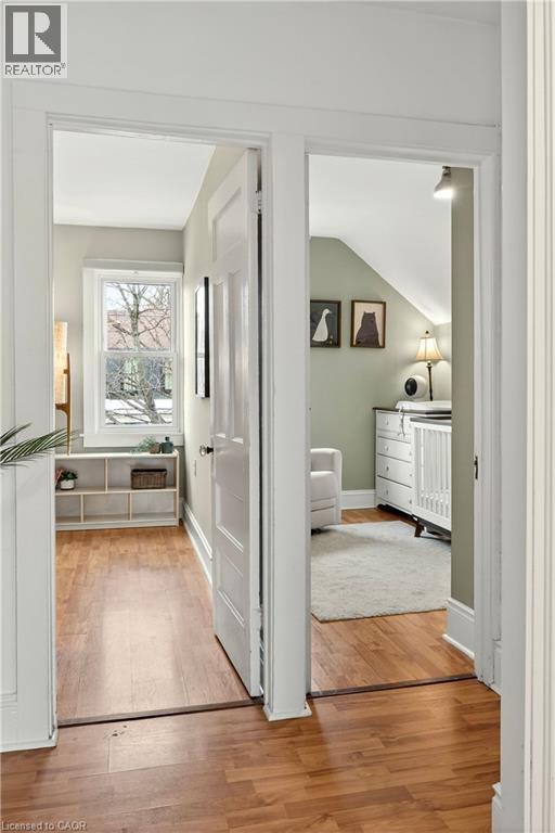 74 Belmont Avenue, Hamilton, ON - Indoor Photo Showing Other Room