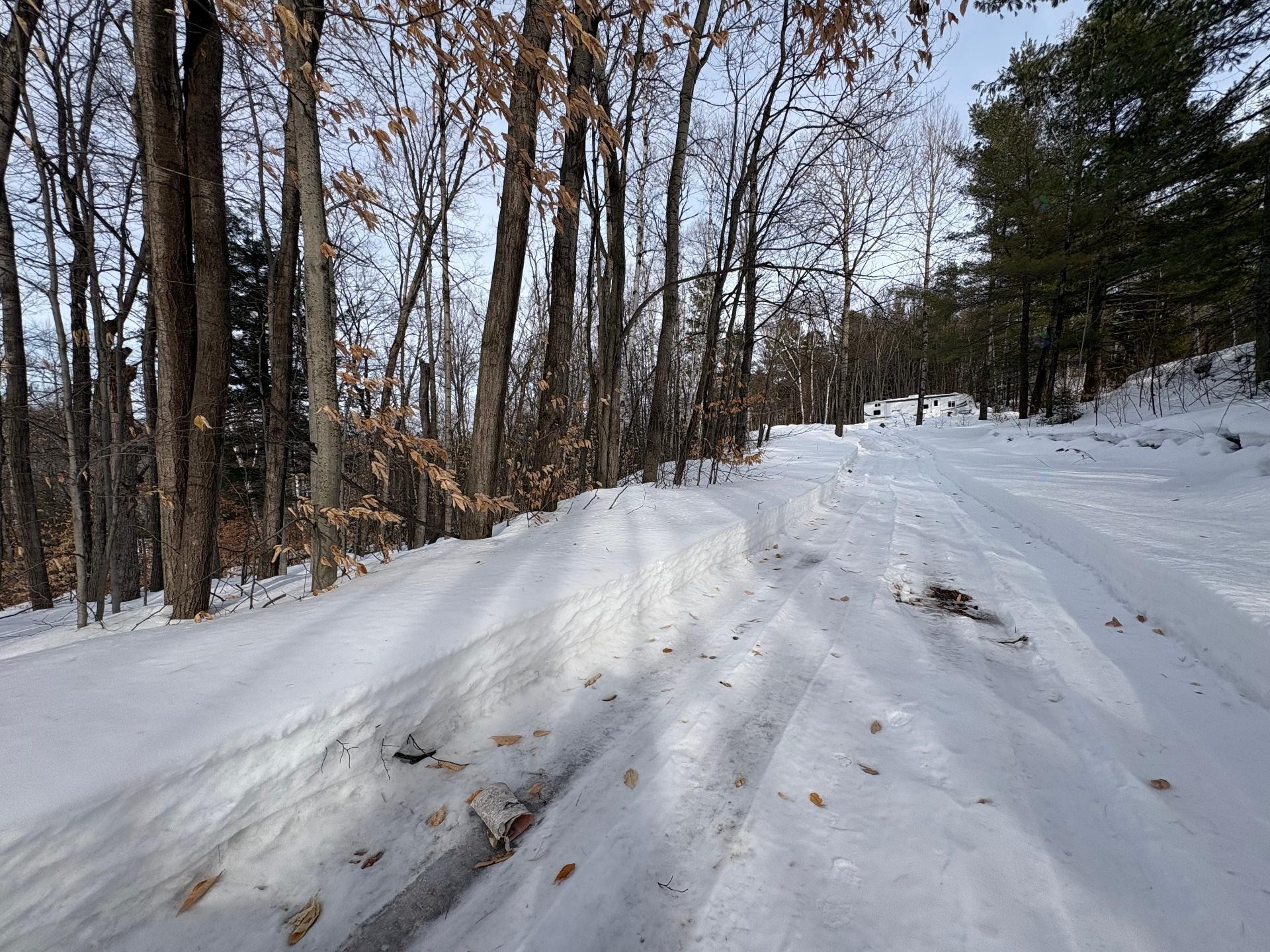 Terre/Terrain - Ch. De La Brise, Saint-Hippolyte, QC