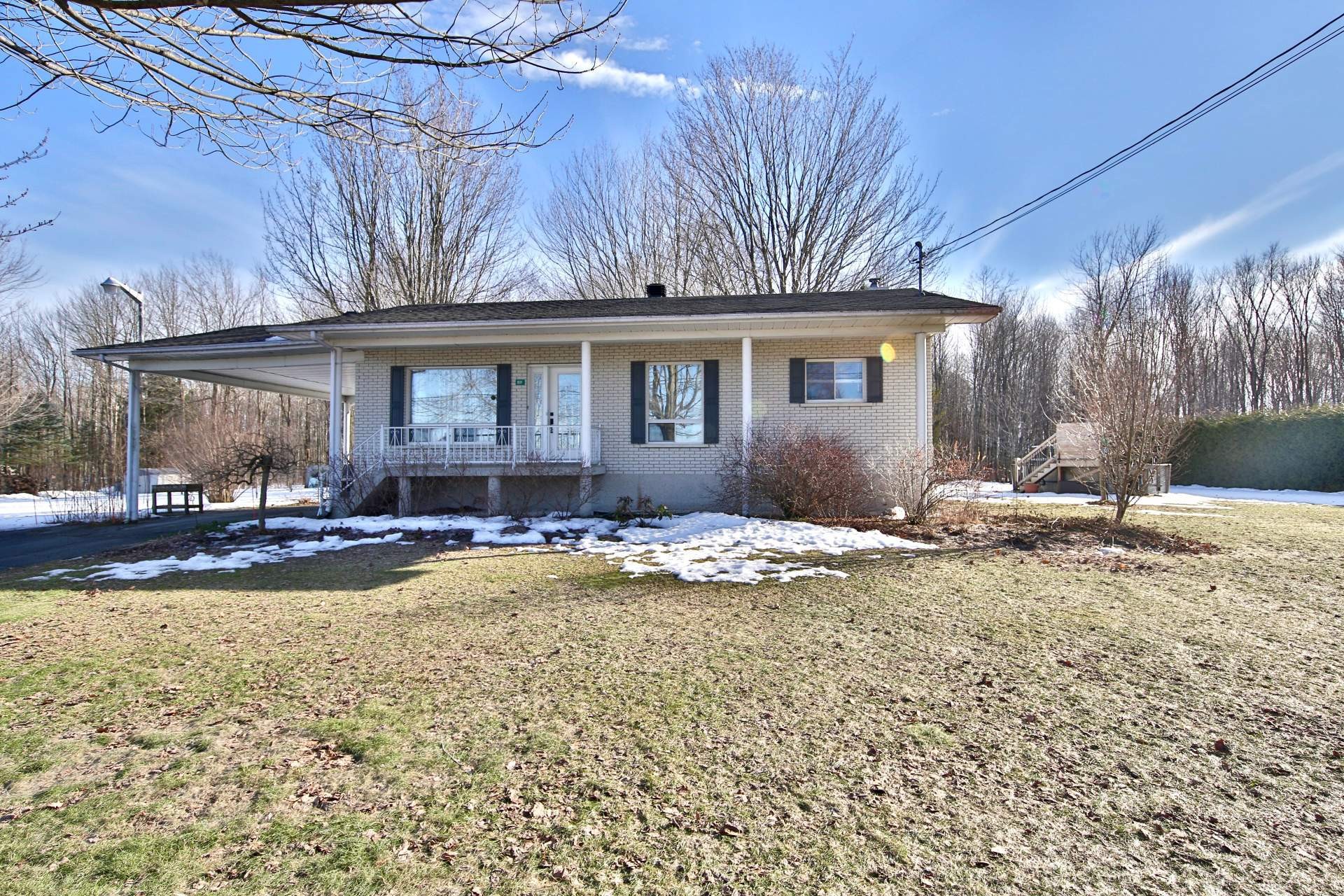 Front of Structure - 811 4E Rang O., Acton Vale, QC - Outdoor