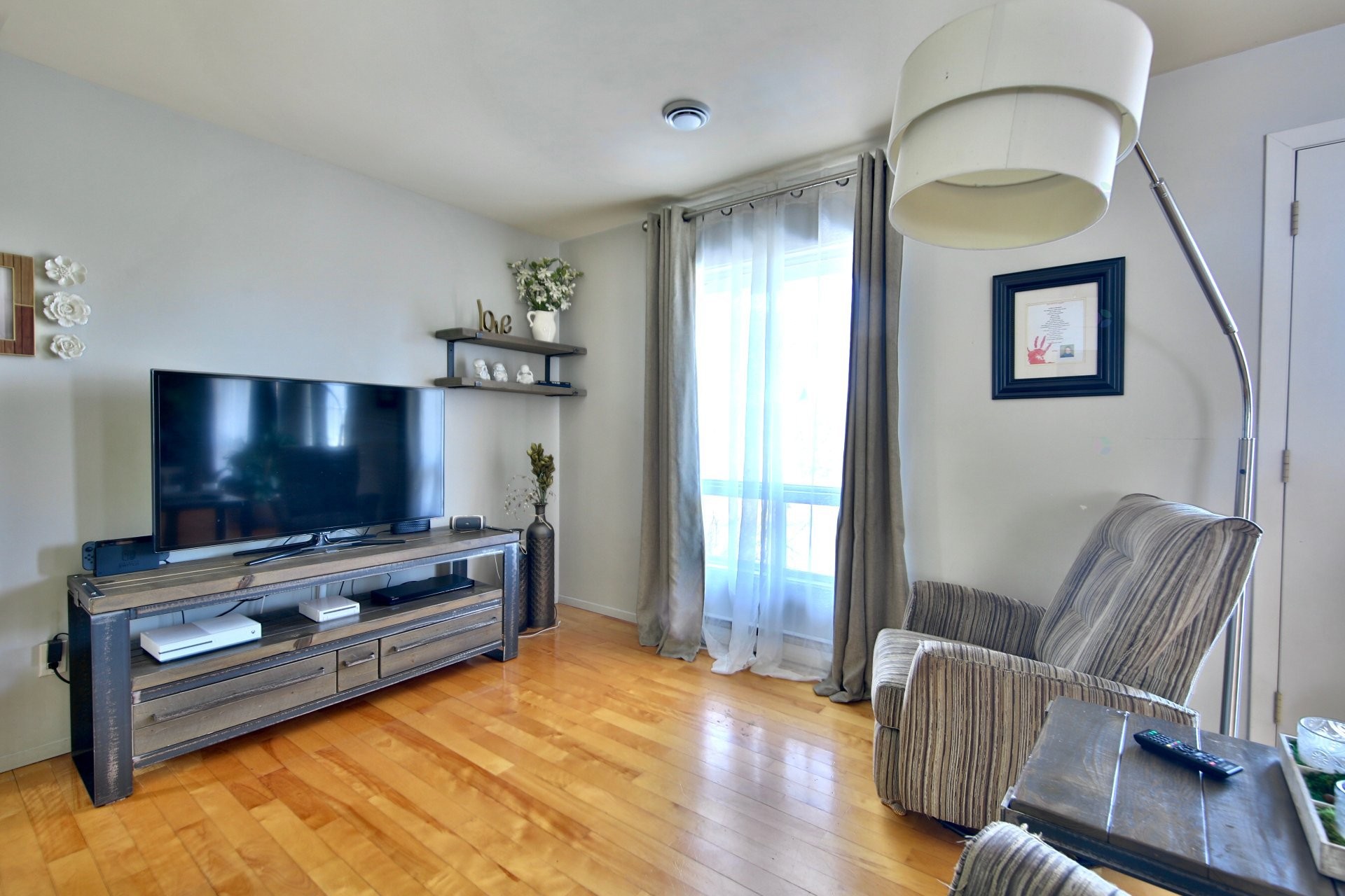 Living Room - 811 4E Rang O., Acton Vale, QC - Indoor Photo Showing Living Room