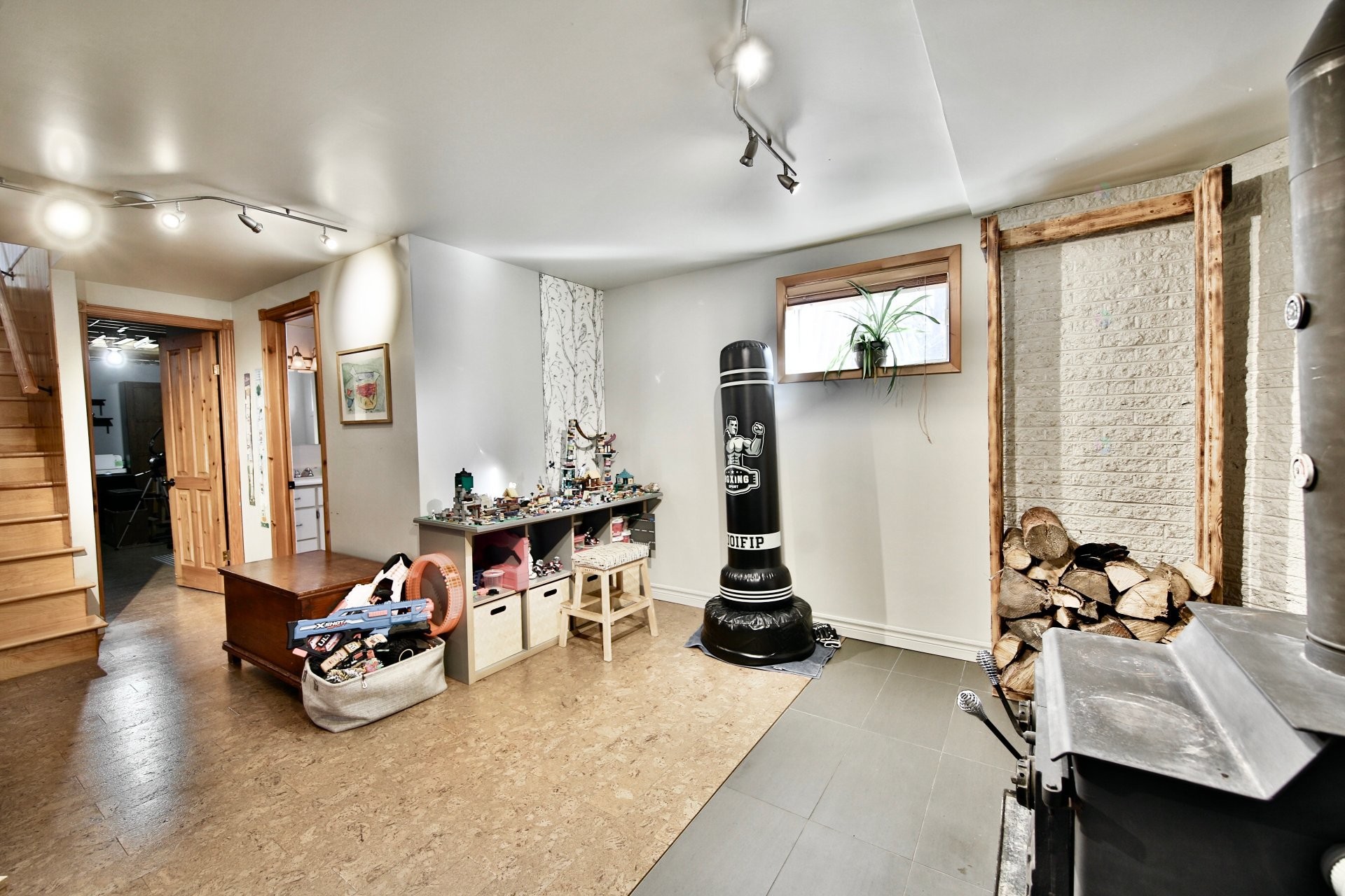 Family Room - 811 4E Rang O., Acton Vale, QC - Indoor