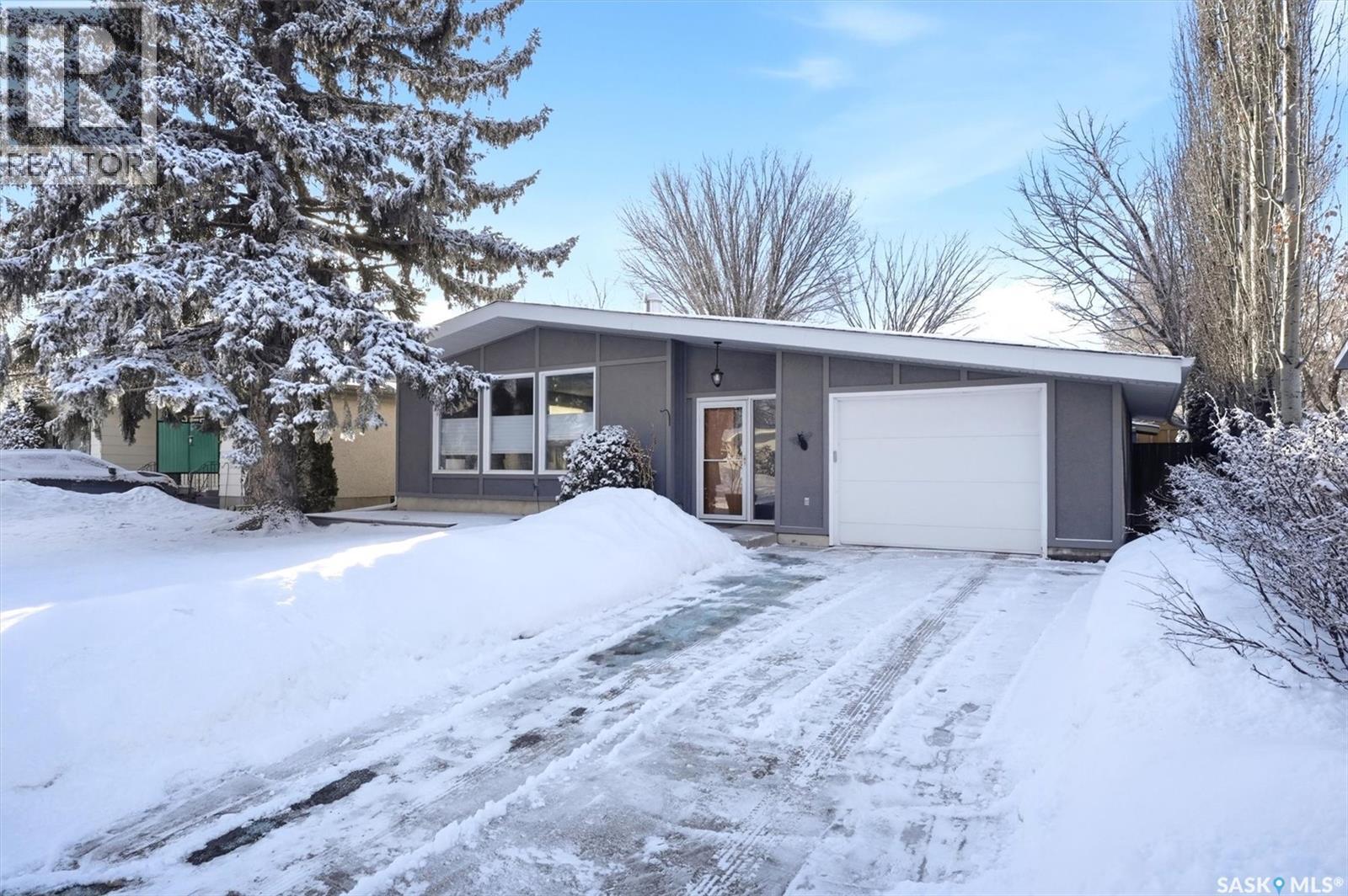 2195 Easthill, Saskatoon, SK - Outdoor With Facade