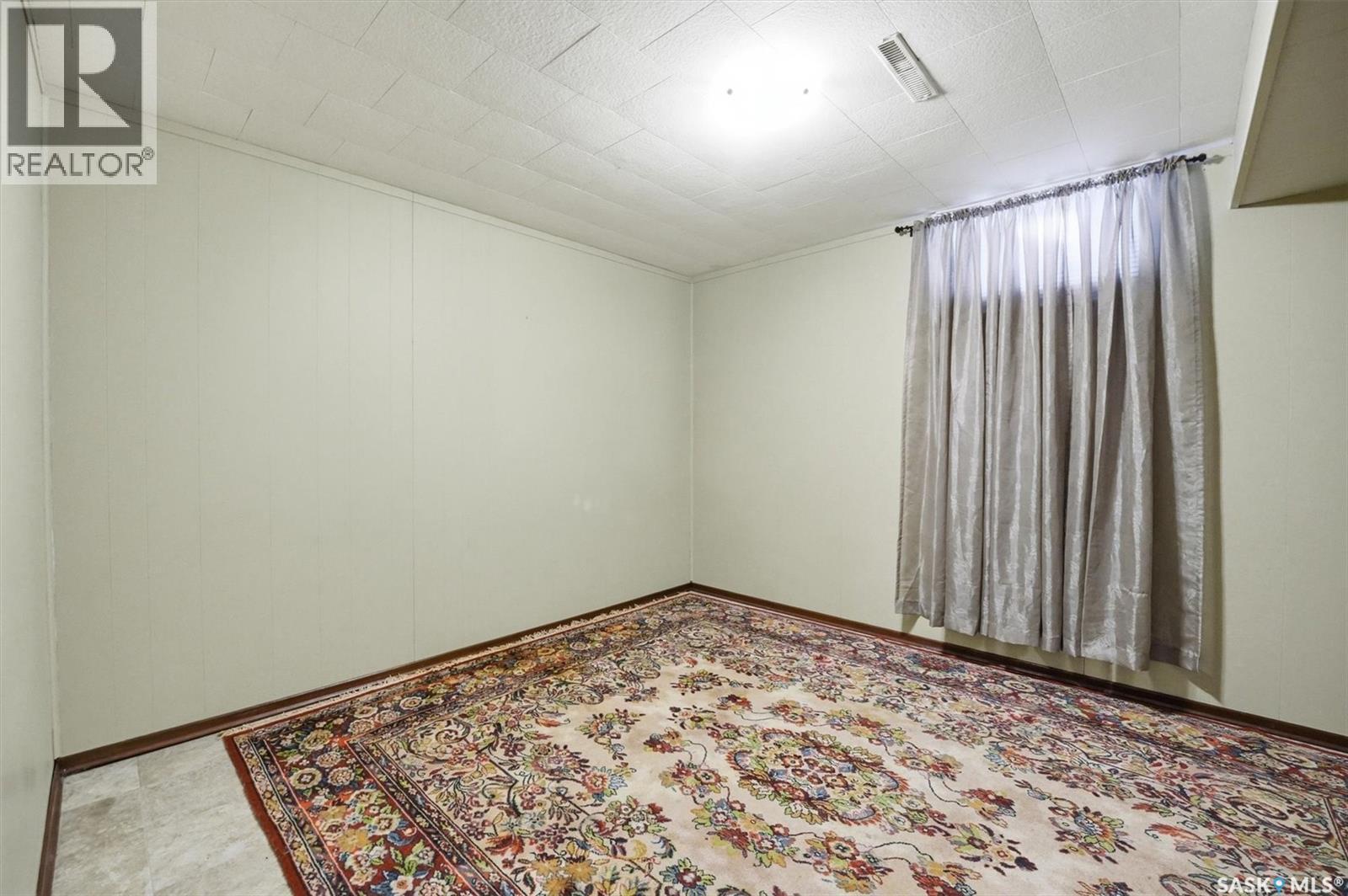 2195 Easthill, Saskatoon, SK - Indoor Photo Showing Other Room