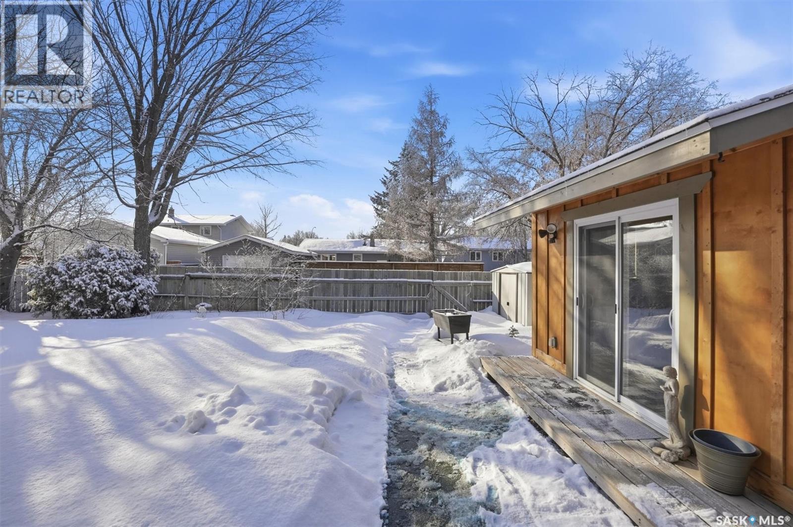 2195 Easthill, Saskatoon, SK - Outdoor