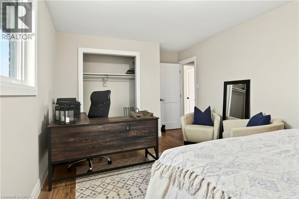 189 Templemead Drive, Hamilton, ON - Indoor Photo Showing Bedroom
