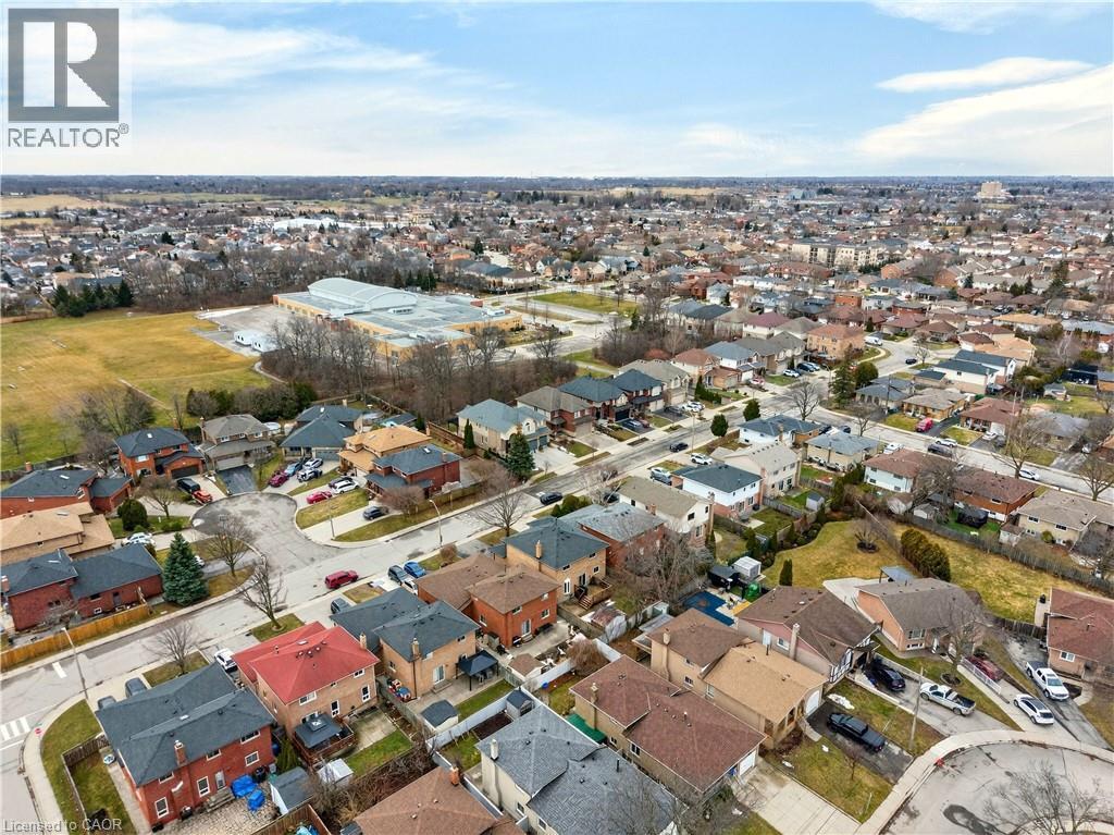 189 Templemead Drive, Hamilton, ON - Outdoor With View