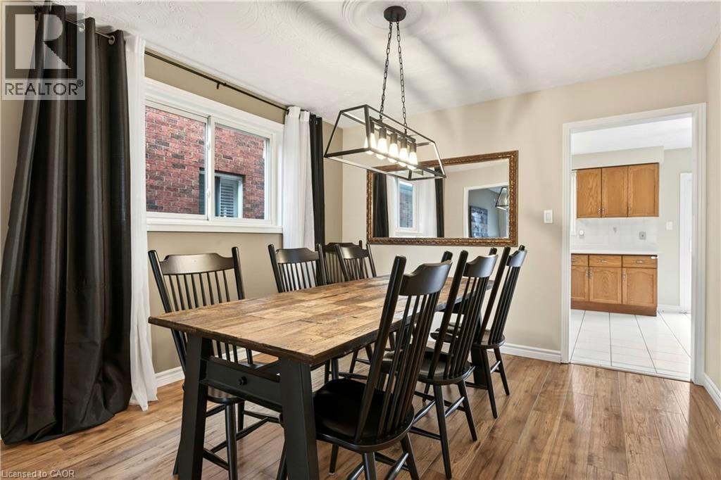 189 Templemead Drive, Hamilton, ON - Indoor Photo Showing Dining Room
