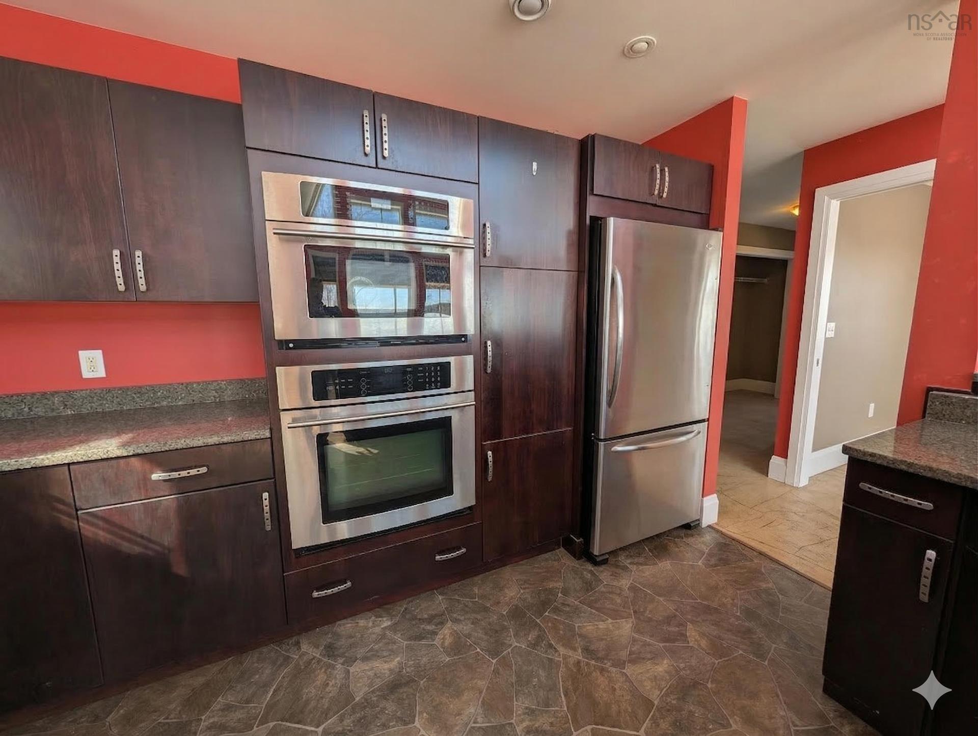 294 Terra Tory Dr, Lanark, NS