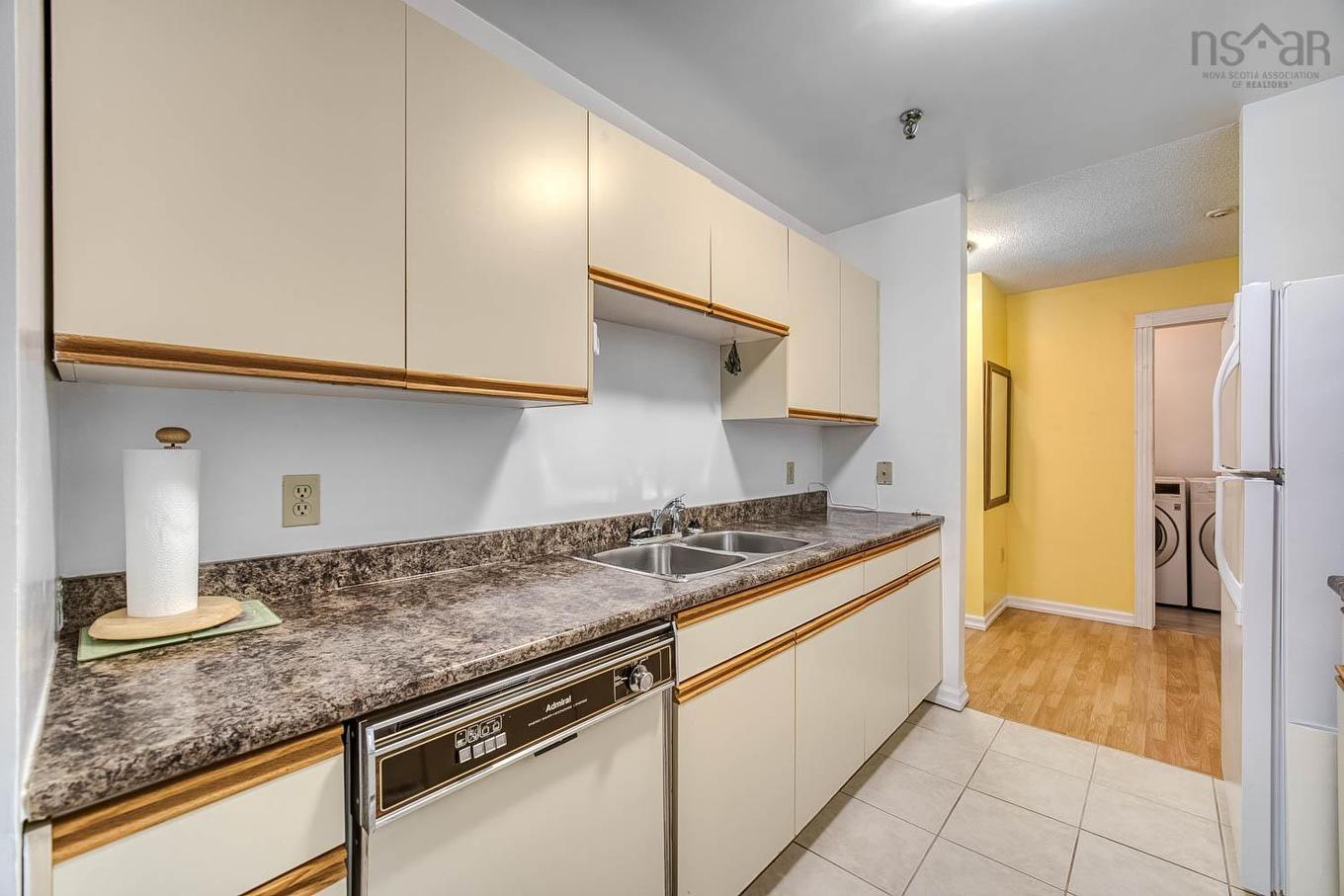 405 15 Langbrae Drive, Halifax, NS