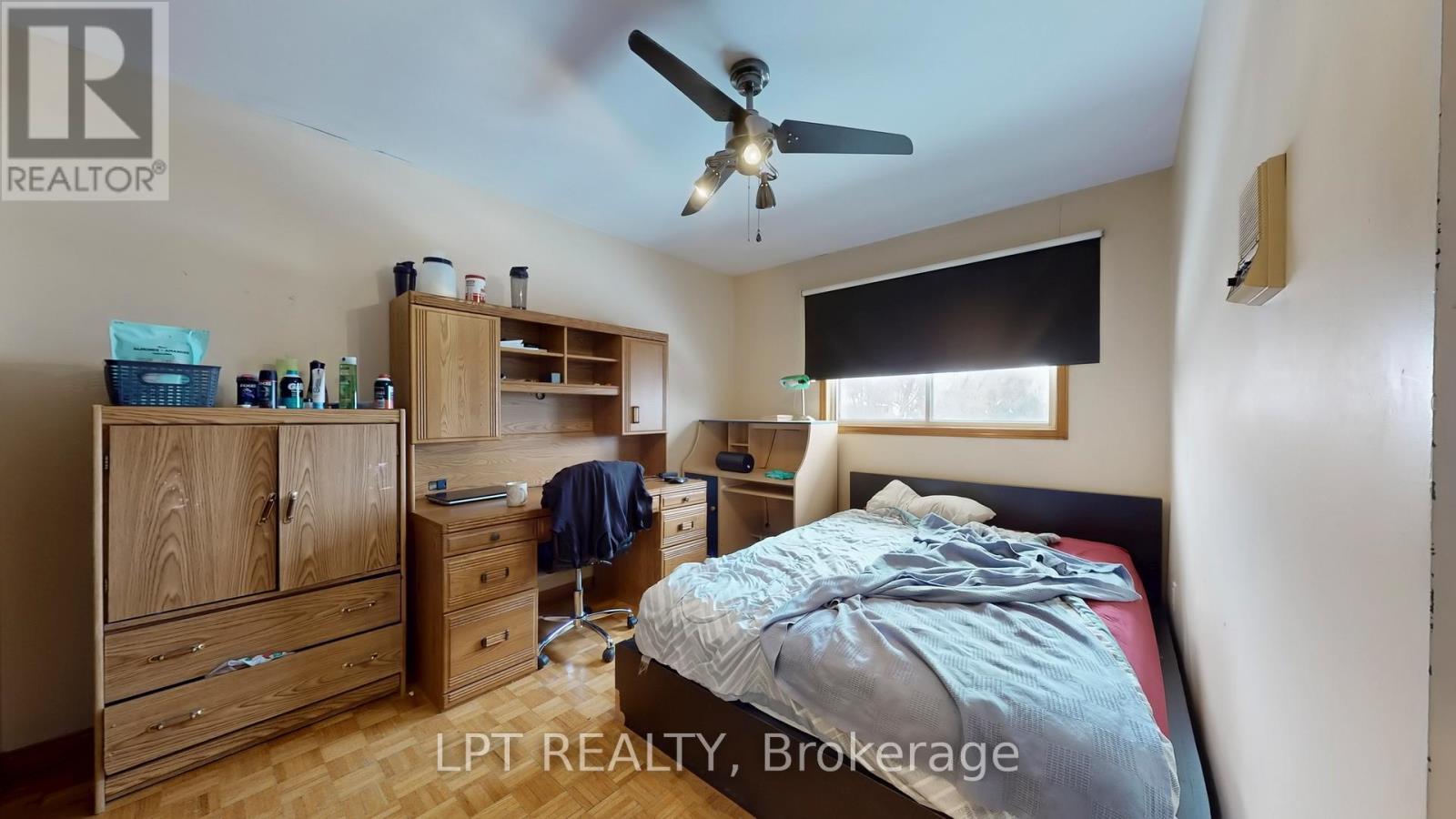 3431 Dorcas Street, Mississauga, ON - Indoor Photo Showing Bedroom