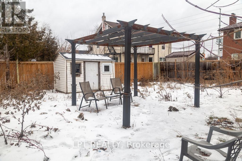 3431 Dorcas Street, Mississauga, ON - Outdoor