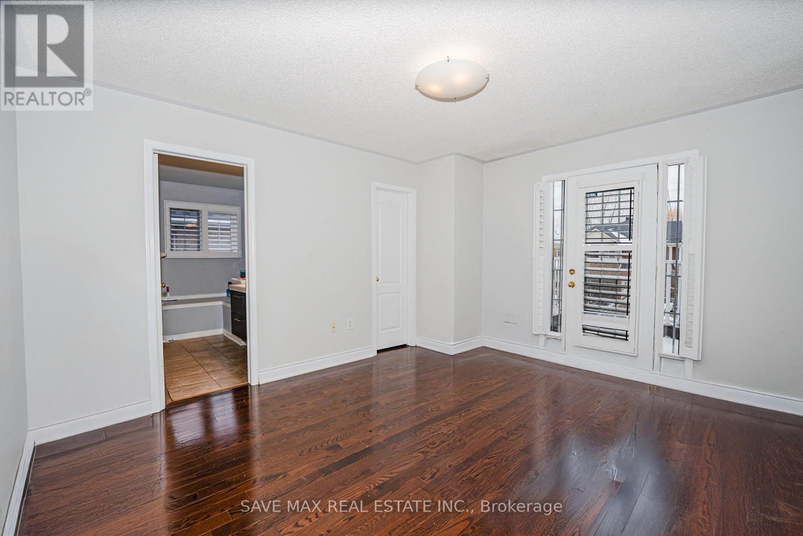 1691 Samuelson Circle, Mississauga, ON - Indoor Photo Showing Other Room