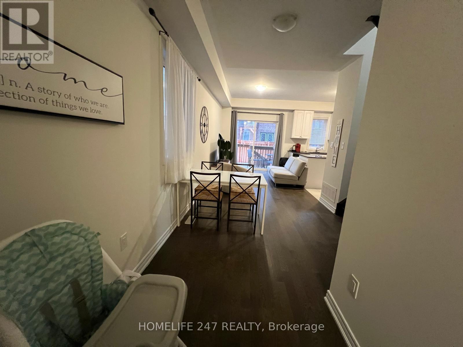 3969 Leonardo Street, Burlington, ON - Indoor Photo Showing Other Room