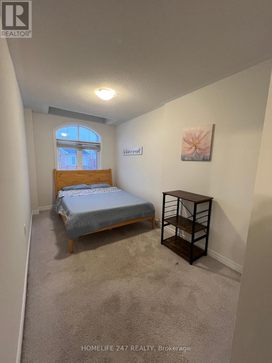 3969 Leonardo Street, Burlington, ON - Indoor Photo Showing Bedroom